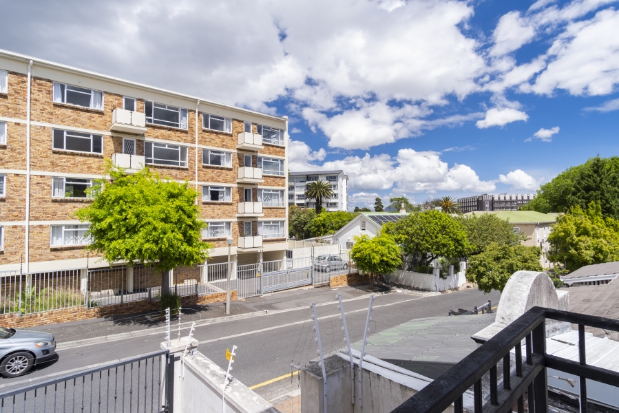 2 Bedroom Property for Sale in Wynberg Upper Western Cape